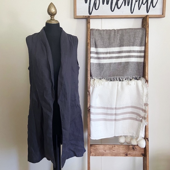Kenar Sweaters - Kenar Linen Sleeveless Vest Dark Grey Size Medium